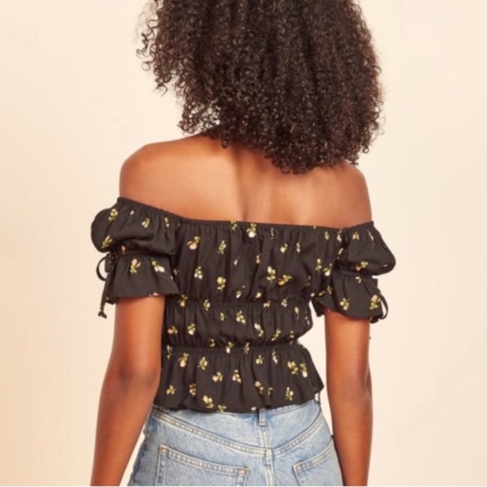 Reformation Solis Top in Briar Floral Black Medium Off The Shoulder $128 - Picture 3 of 16